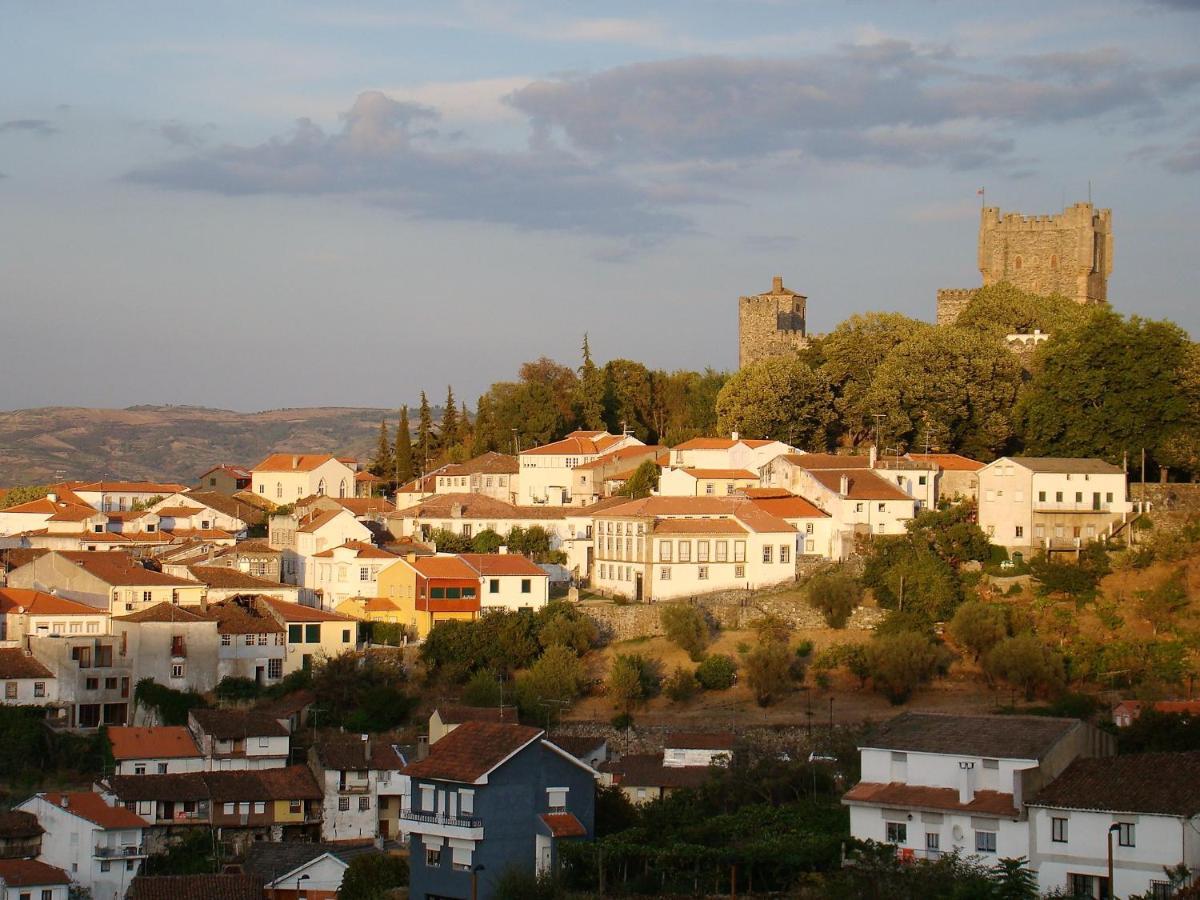 King Garfield House - Espaco De Charme Em Bragança Exteriör bild